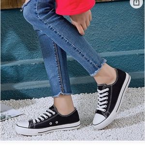 Women sneakers